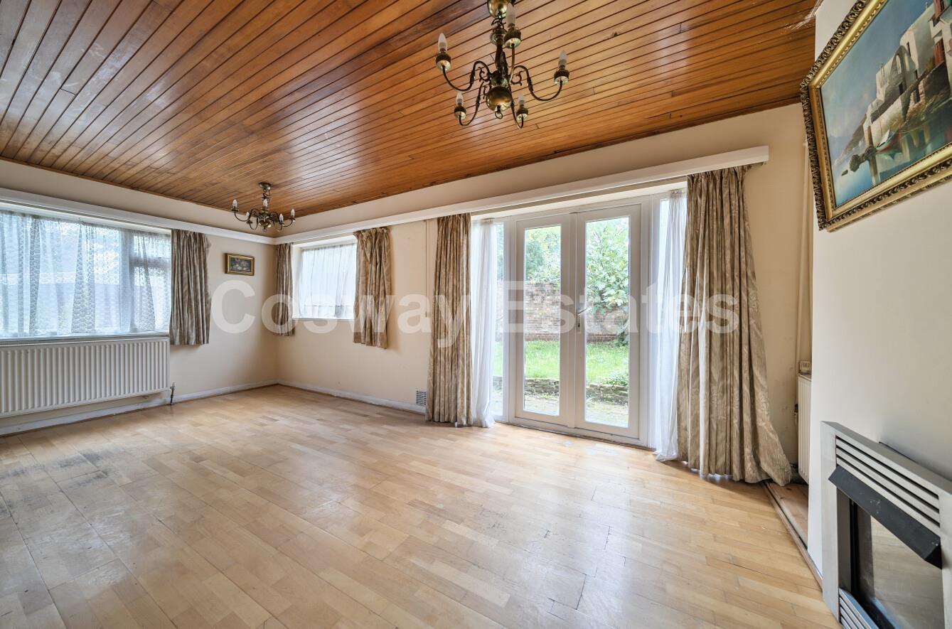 Abercorn Close, Mill Hill, NW7, London